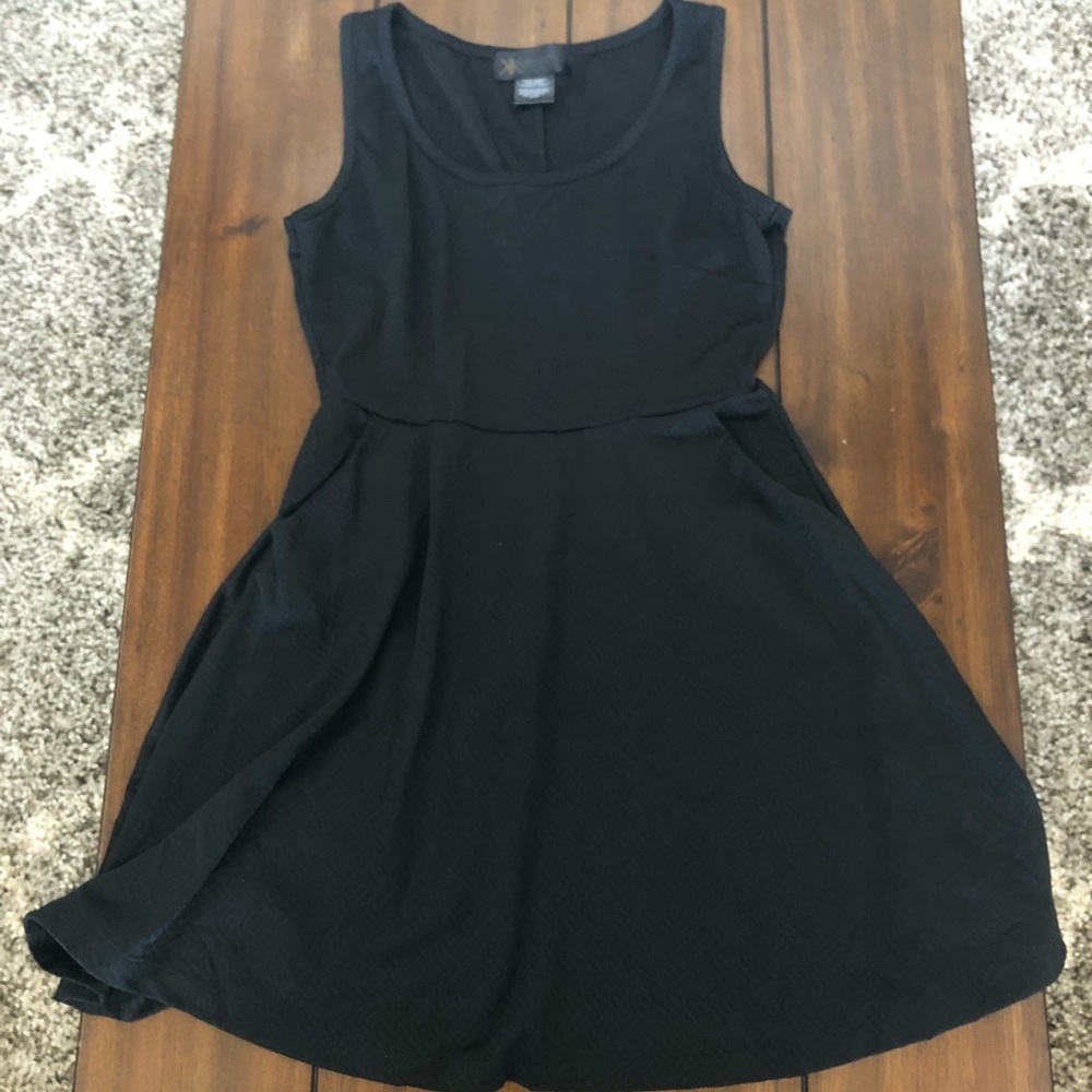 KKardashian Black Dress with pockets